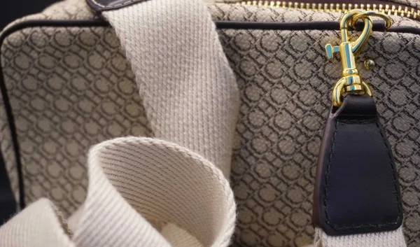 Carolina Herrera · ACCESORIOS — Bolso bandolera pequeño Carolina Herrera (S — imagen 4