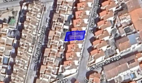 L1 - VIVIENDA DE DOS PLANTAS Y GARAJE (F.R. 15.159 Y 15.160) — imagen 2