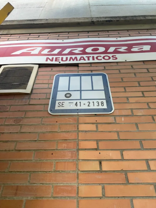 L1 - U.P. COMPUESTA POR LOCAL, HERRAMIENTAS Y AUTORIZACIÓN ADMINISTRATIVA — imagen 4
