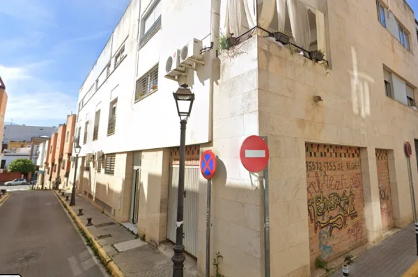 L1 – PROINDIVISO 5,882353% PLAZAS APARCAMIENTO EN CASTILLEJA DE LA CUESTA — imagen 2