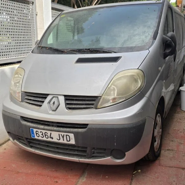 L5 - RENAULT TRAFIC 2.0 DCI 6364JYD — imagen 1