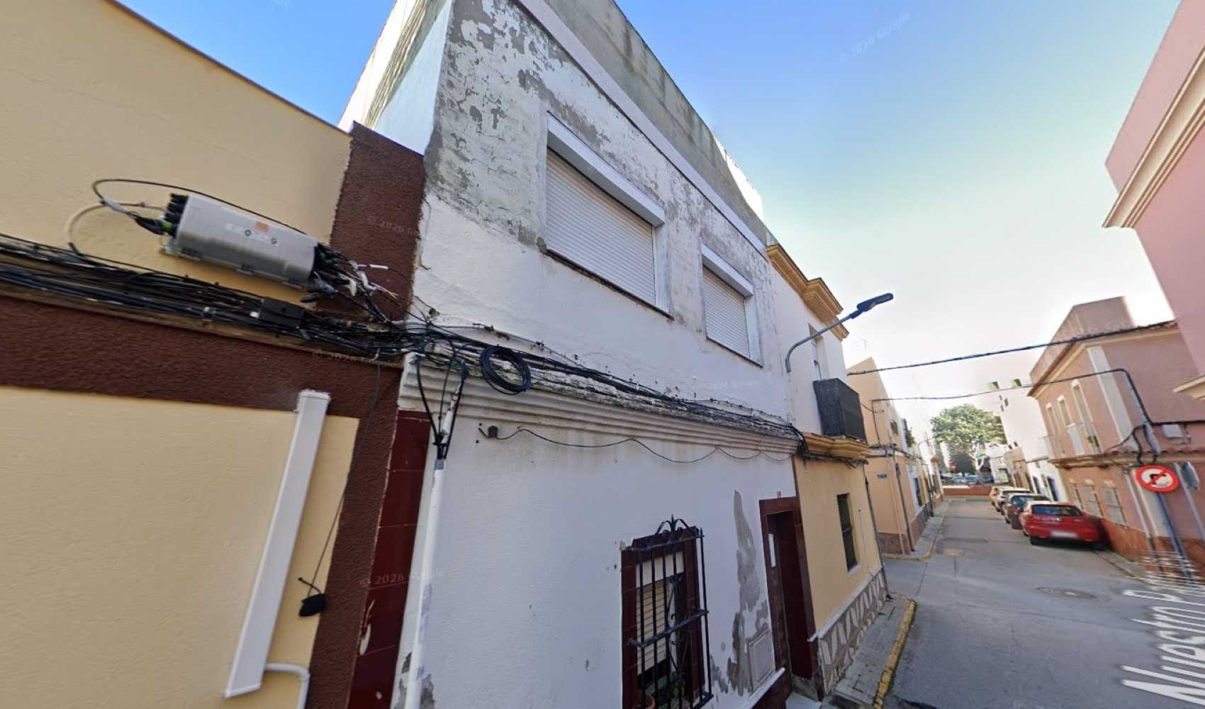 L2 - VIVIENDA UNIFAMILIAR DE 46M² EN CALLE VIRGEN DEL ROSARIO