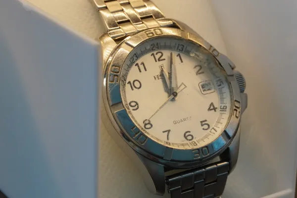 Lote de 10 · Relojes · RELOJES ANALÓGICOS — imagen 2