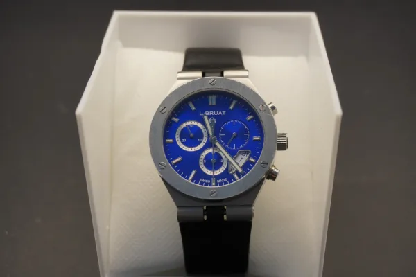 Lote de 10 · Relojes · RELOJES ANALÓGICOS — imagen 1
