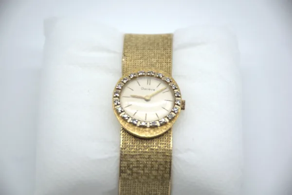 Geneve · RELOJES — Reloj Sra. oro bajo y diamantes mar… (SUB26-ORO-034-001) — imagen 3