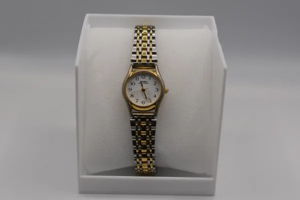 Lote de 10 · Relojes · RELOJES ANALÓGICOS — imagen 4