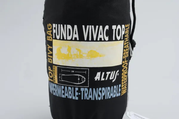 DECORACIÓN Y HOGAR — Funda vivac Altus nueva (SUB26-HOG-035-001) — imagen 4