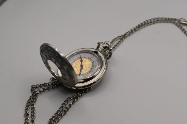 Lote de 10 · Relojes · RELOJES ANALÓGICOS — imagen 4