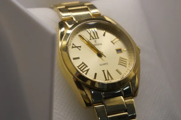 Lote de 10 · Relojes · RELOJES ANALÓGICOS — imagen 4