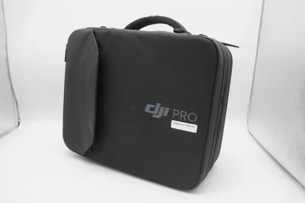 DJI · ACCESORIOS — Maletín con material para fotografí… (SUB26-FOT-048-001) — imagen 3