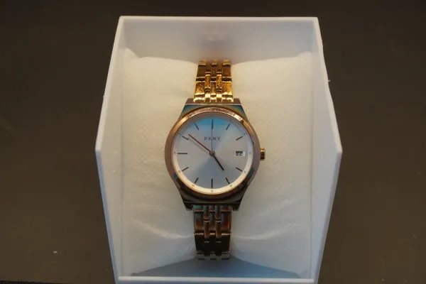 Lote de 4 · Relojes · RELOJES ANALÓGICOS — imagen 1