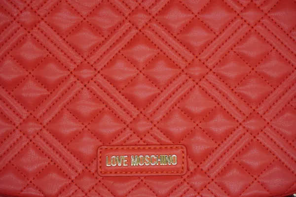 Love Moschino · ACCESORIOS — Bolso quilted pu rojo de … (SUB26-ACC-010-004) — imagen 3