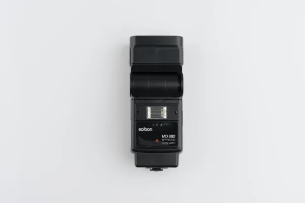 SOLTRON · ACCESORIOS — Flash cámara SOLTRON MD882 (SUB26-FOT-046-001) — imagen 3