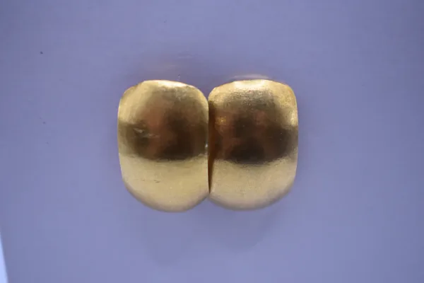 SIN MARCA · PENDIENTES — Juegos de pendientes dorados … (SUB26-ORO-019-001) — imagen 1