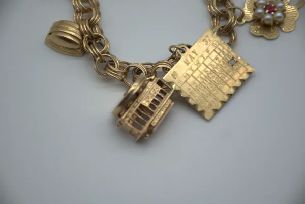 SIN MARCA · PULSERAS — De cadena con colgante trébol, … (SUB26-ORO-003-017) — imagen 3
