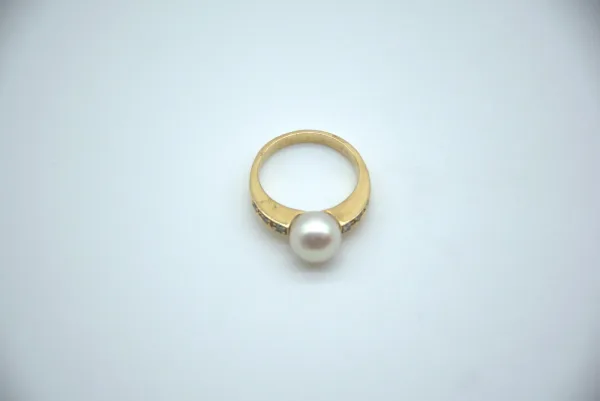 SIN MARCA · PERLAS — Anillos perlas con brillantes oro… (SUB26-PER-012-005) — imagen 2
