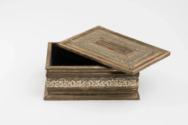 DECORACIÓN Y HOGAR — Caja de madera de latón 26cmx17,5… (SUB26-HOG-009-001) — imagen 4