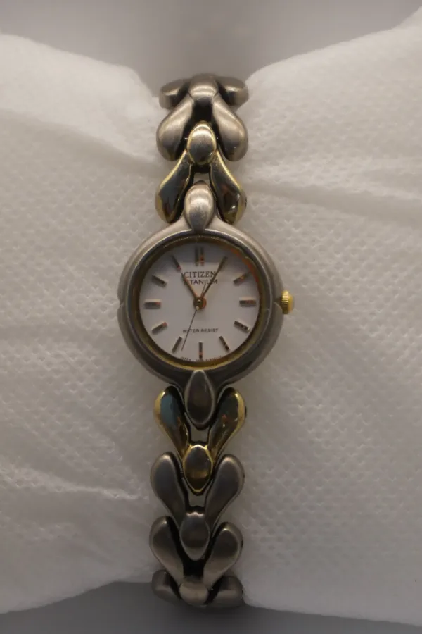 Lote de 8 · Relojes · RELOJES ANALÓGICOS — imagen 3