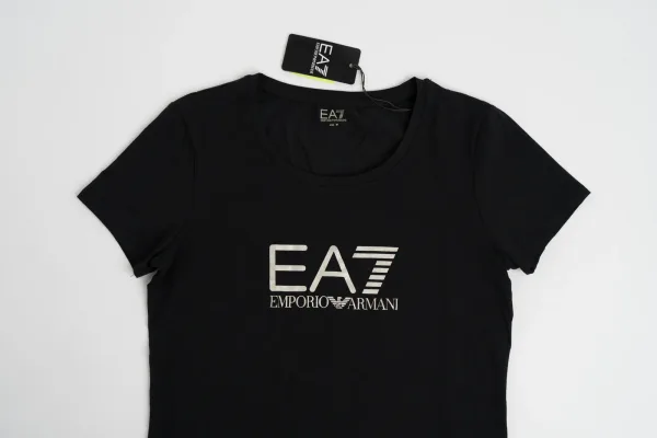 Emporio Armani · VESTIMENTA — Camiseta Emporio Armani … (SUB26-VES-011-001) — imagen 2