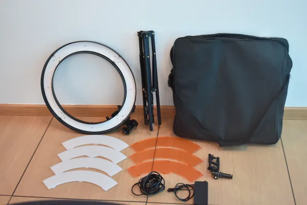 SIN MARCA · ACCESORIOS — Kit de anillo de luz LED. Enc… (SUB26-FOT-038-001) — imagen 4