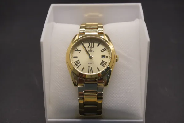 Lote de 10 · Relojes · RELOJES ANALÓGICOS — imagen 1
