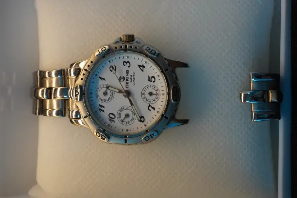 Lote de 4 · Relojes · RELOJES ANALÓGICOS — imagen 4