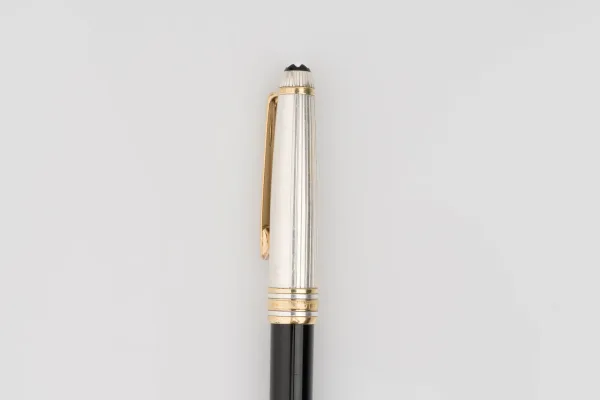Mont Blanc · ESTILOGRÁFICAS — Estilográfica color plat… (SUB26-EST-003-002) — imagen 2