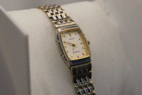 Lote de 10 · Relojes · RELOJES ANALÓGICOS — imagen 4