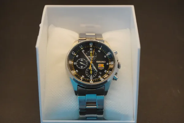 Lote de 4 · Relojes · RELOJES ANALÓGICOS — imagen 2