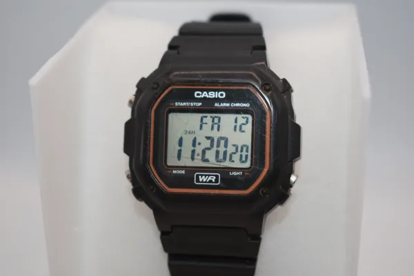 Lote de 10 · Relojes · RELOJES DIGITALES — imagen 1