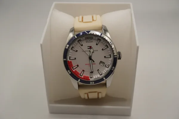 Lote de 10 · Relojes · RELOJES ANALÓGICOS — imagen 3