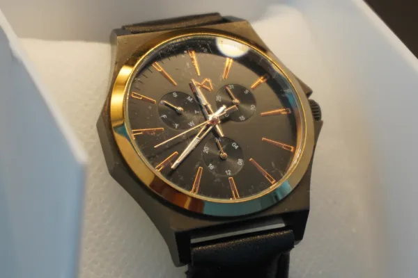 Lote de 10 · Relojes · RELOJES ANALÓGICOS — imagen 4