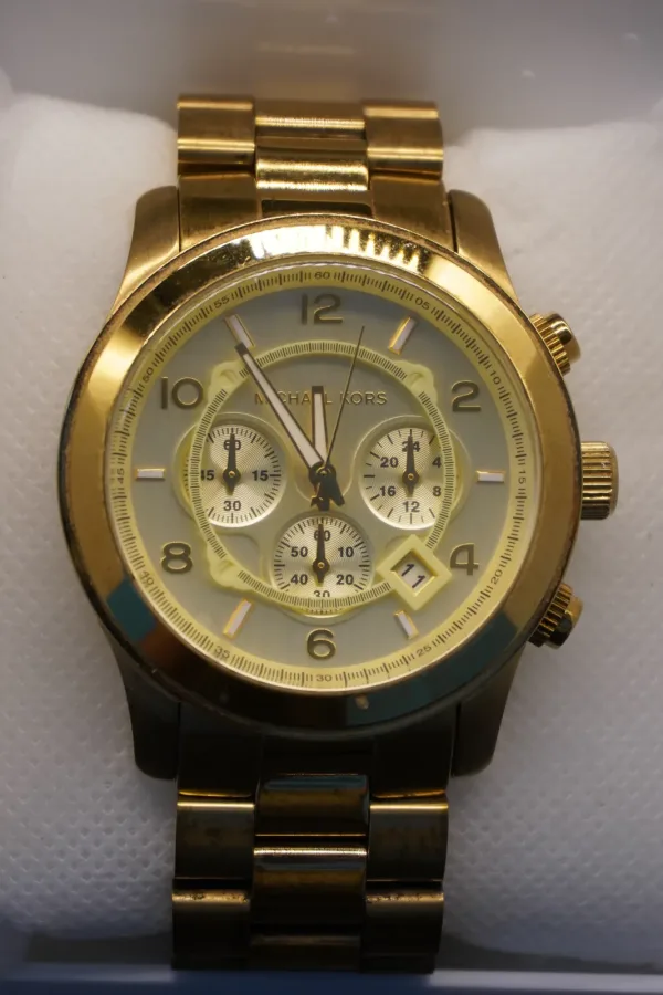Lote de 10 · Relojes · RELOJES ANALÓGICOS — imagen 3
