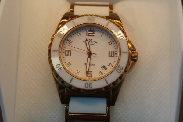 Lote de 10 · Relojes · RELOJES ANALÓGICOS — imagen 2