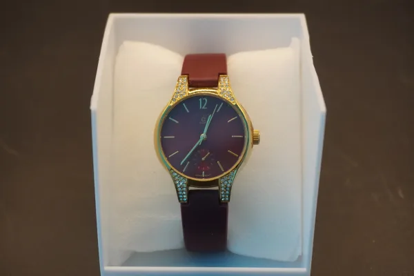 Lote de 2 · Relojes · RELOJES ANALÓGICOS — imagen 1