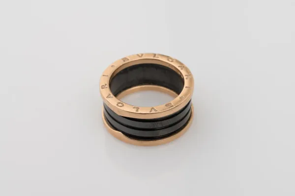 Bulgari · BULGARI — Anillos dorado y negro (SUB26-BIS-008-001) — imagen 2